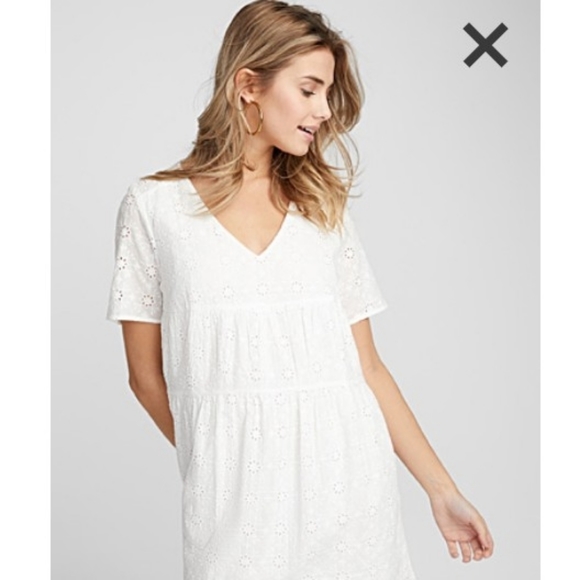 Broderie anglaise white babydoll dress - Picture 3 of 3